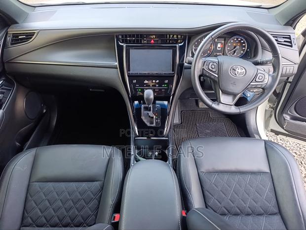 Toyota Harrier 2019 Pearl