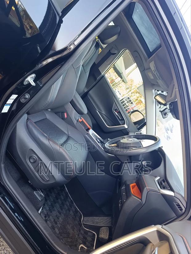 Toyota RAV4 2020 Black
