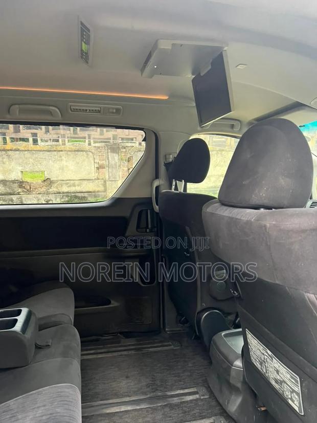 Toyota Vellfire 2013 Black