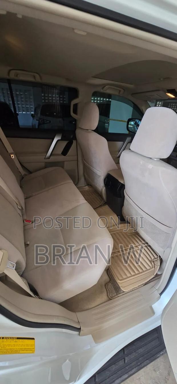 Toyota Land Cruiser Prado 2020 Pearl