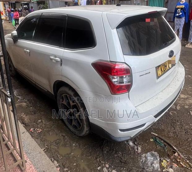 Subaru Forester 2015 Pearl