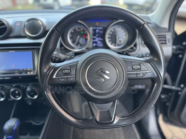 Suzuki Swift 2018 Black