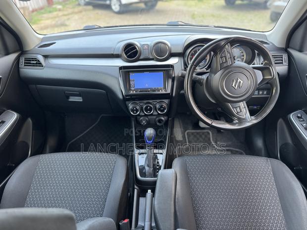 Suzuki Swift 2018 Black