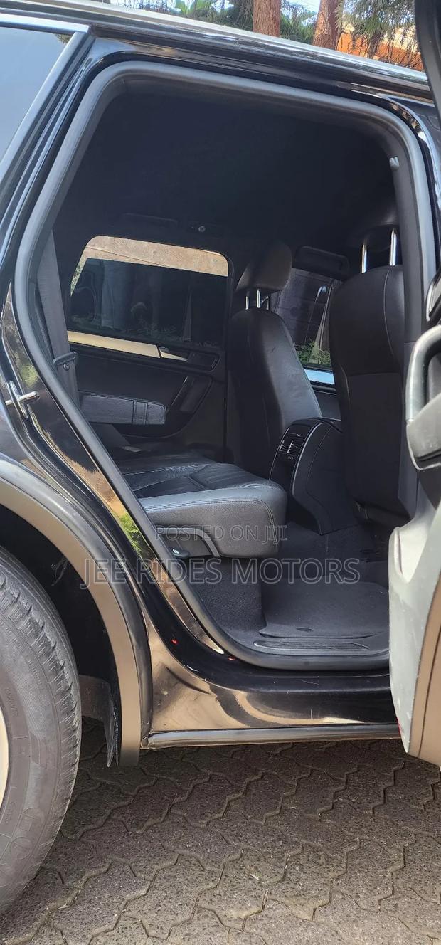 Volkswagen Touareg TDI Executive 2013 Black