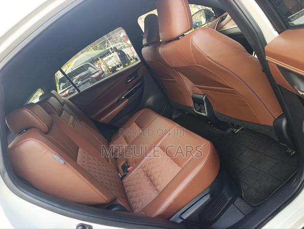 Toyota Harrier 2019 White