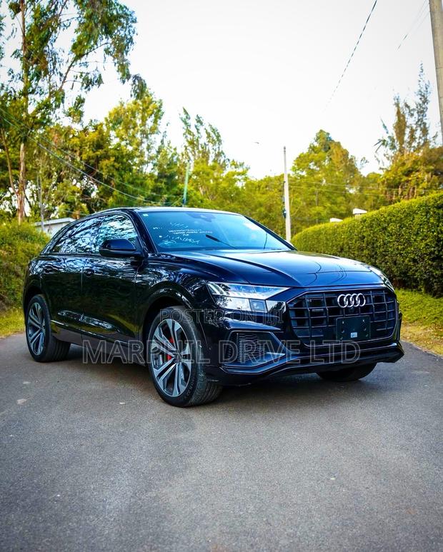 Audi Q8 Premium Plus 2023 Black