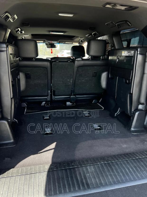 Toyota Land Cruiser 4.6 V8 ZX 2016 Black