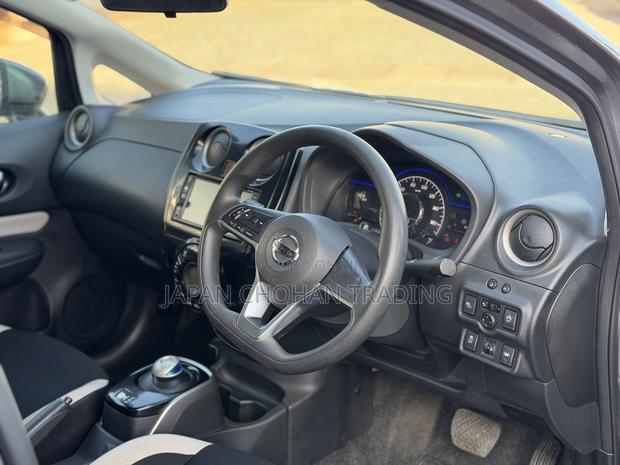 Nissan Note 1.2 Hybrid 2018 Gray