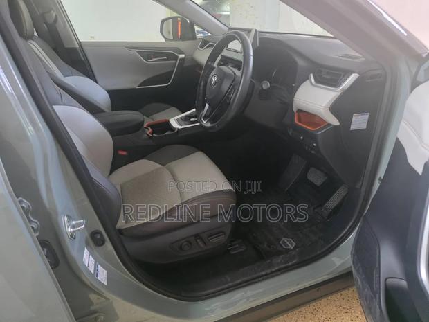 Toyota RAV4 Limited AWD 2019 Teal