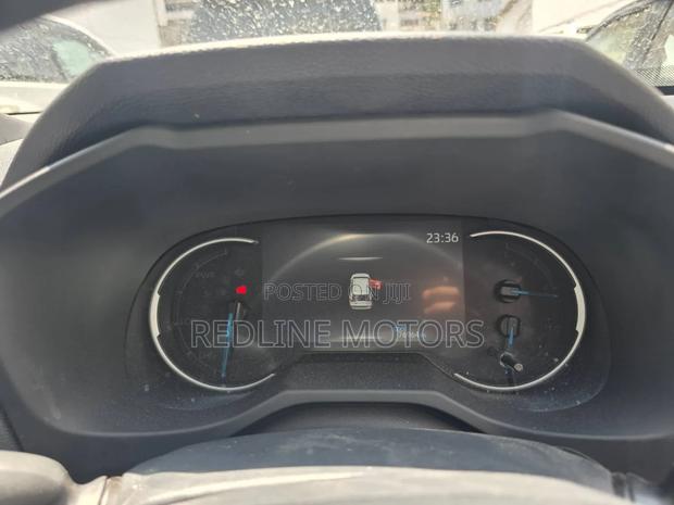 Toyota RAV4 Limited AWD 2019 White