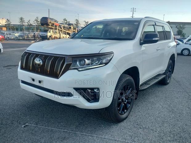 Toyota Land Cruiser Prado 2.8 2020 White