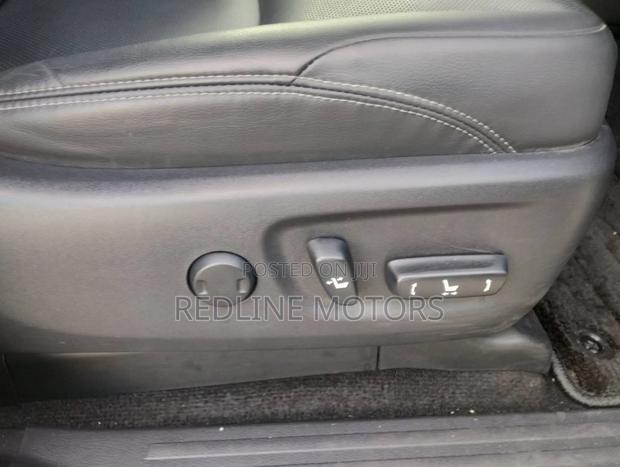 Toyota Land Cruiser Prado 2.8 2020 White