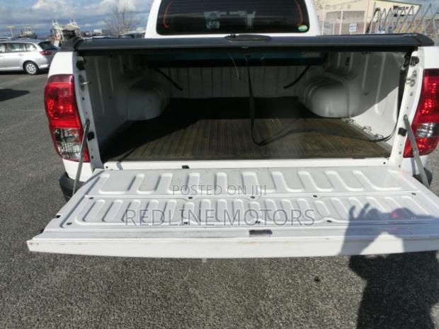 Toyota Hilux 2.4 Diesel 2020 White