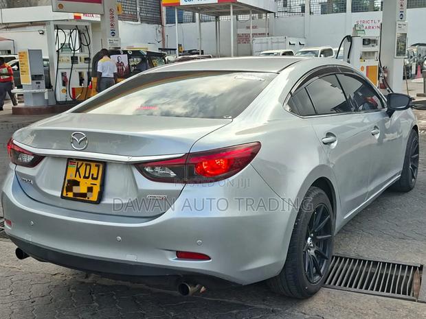 Mazda Atenza 2016 Silver