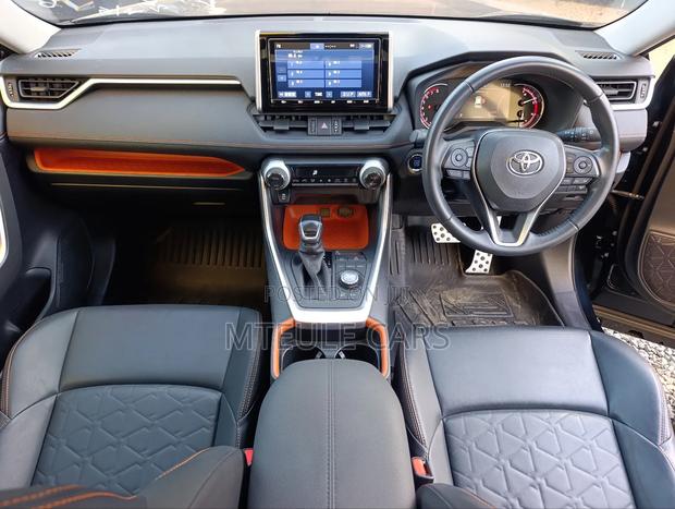 Toyota RAV4 Adventure AWD 2020 Black
