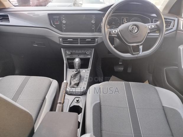 Volkswagen Polo 2019 White