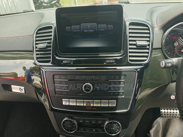 Mercedes-Benz GLE-Class 2018 White