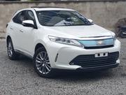 Toyota Harrier 2019 White for sale