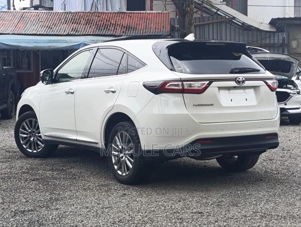 Toyota Harrier 2019 White