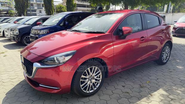 Mazda 2 2019 Red