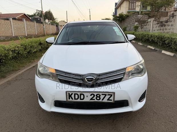 Toyota Axio 1.5 G 2WD 2014 Pearl