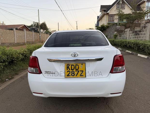 Toyota Axio 1.5 G 2WD 2014 Pearl