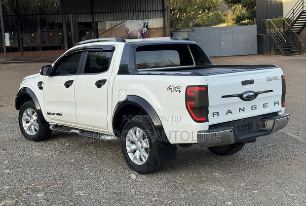 Ford Ranger Wildtrak 2014 White