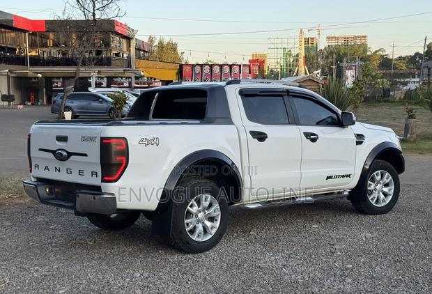 Ford Ranger Wildtrak 2014 White
