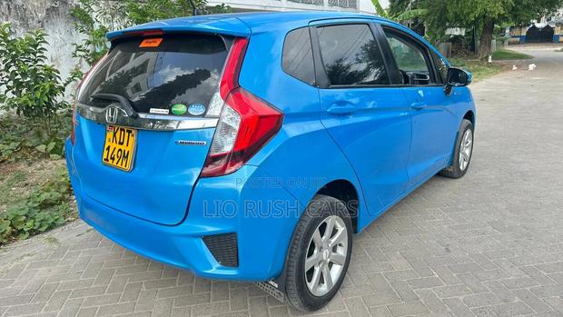 Honda Fit 2018 Blue