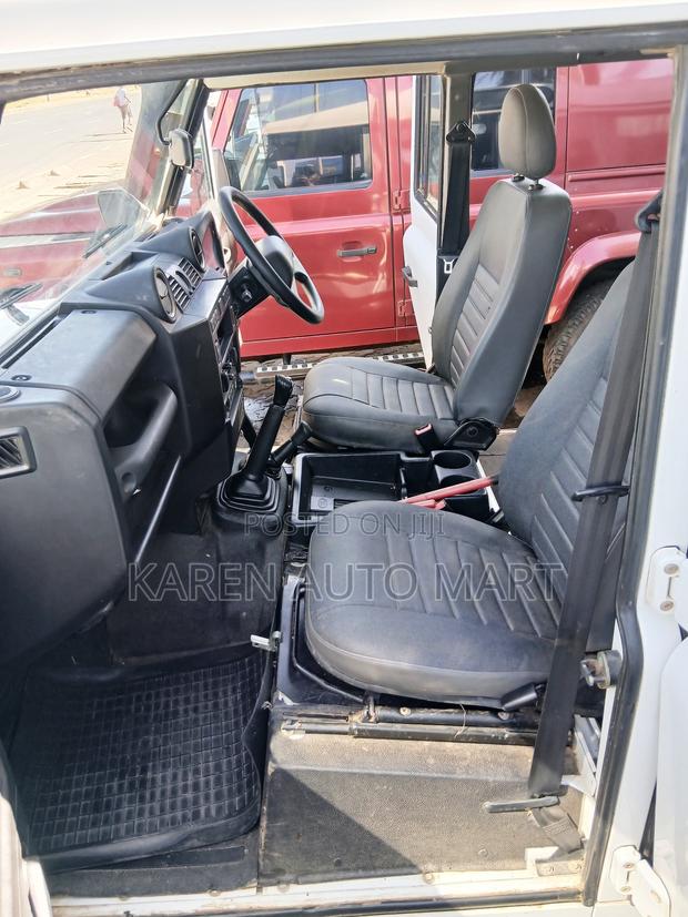 Land Rover Defender 2014 White
