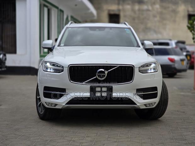 Volvo XC90 T5 R-Design AWD 2019 White
