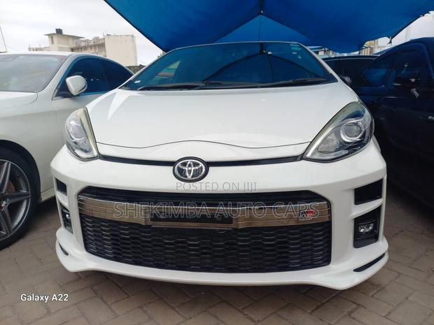 Toyota Aqua 2019 White