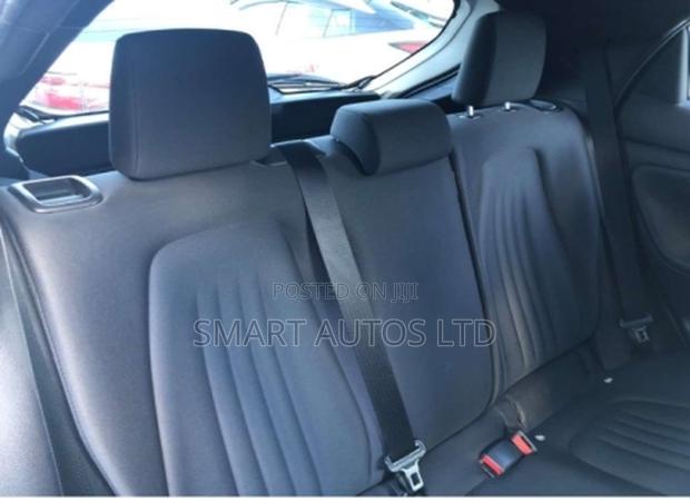 Toyota Yaris 2020 Off white