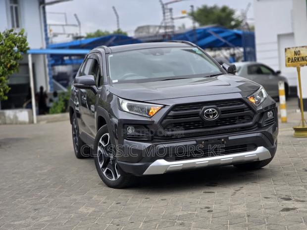 Toyota RAV4 Adventure AWD 2020 Gray
