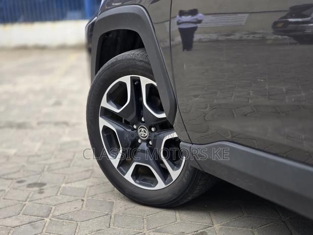 Toyota RAV4 Adventure AWD 2020 Gray