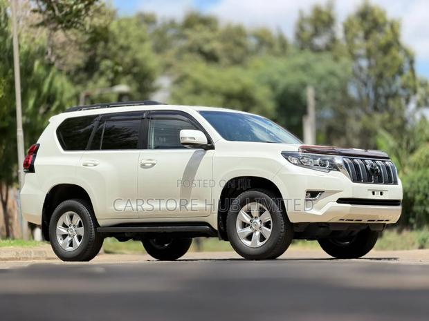 Toyota Land Cruiser Prado 2.8 2020 White