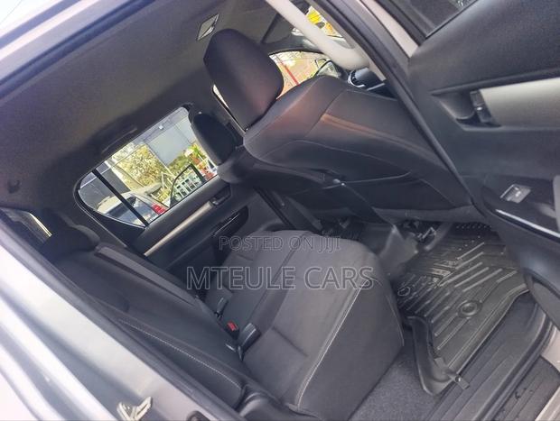 Toyota Hilux 2.4 Diesel 2020 Silver