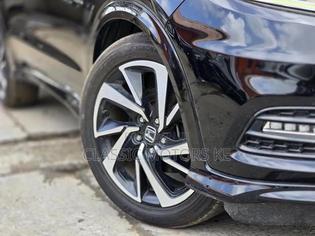 Honda Vezel 2018 Black