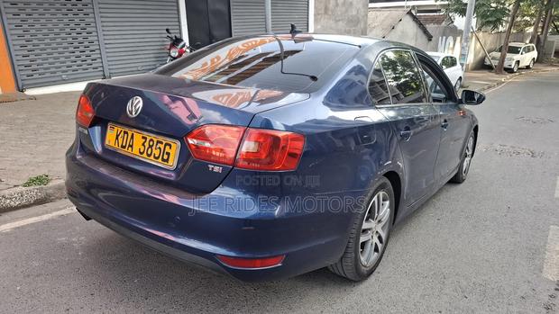 Volkswagen Jetta 2013 Blue