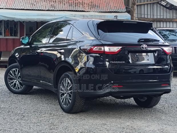 Toyota Harrier 2018 Black