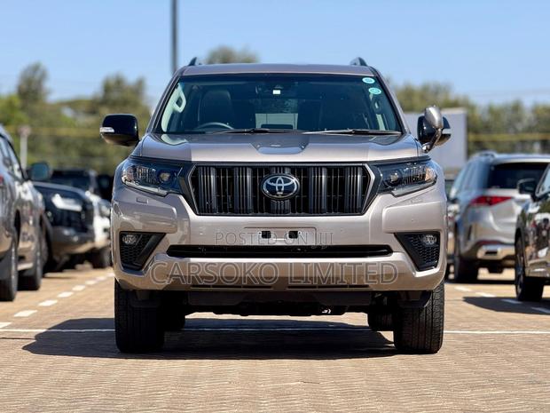 Toyota Land Cruiser Prado 2.8 2023
