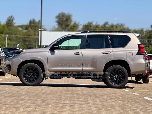 Toyota Land Cruiser Prado 2.8 2023
