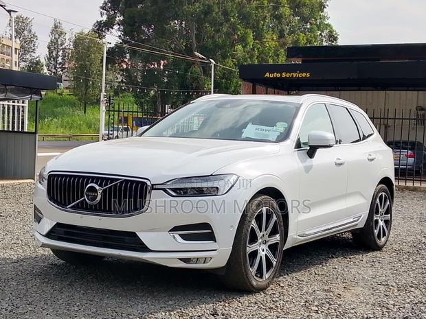 Volvo XC60 T5 Inscription AWD 2018 White