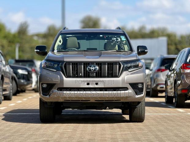 Toyota Land Cruiser Prado 2.7 2022