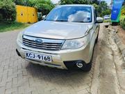 Subaru Forester 2.5X Premium 2010 Gold for sale