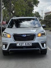Subaru Forester 2.5i Limited AWD 2018 White for sale
