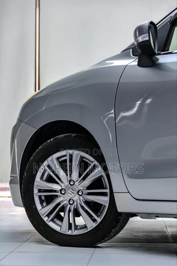 Suzuki Baleno 2019 Gray