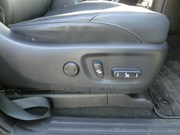 Toyota Land Cruiser Prado 2.8 2020 Black