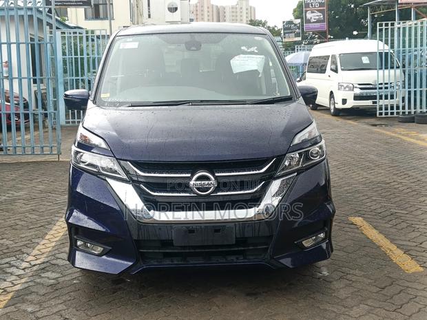 Nissan Serena 2018 Blue
