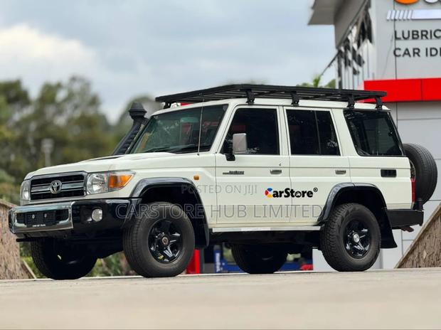 Toyota Land Cruiser 76 Series 2018 White